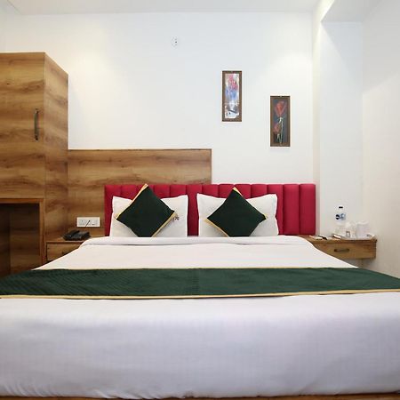 Hotel Rv Regency Amritsar Buitenkant foto