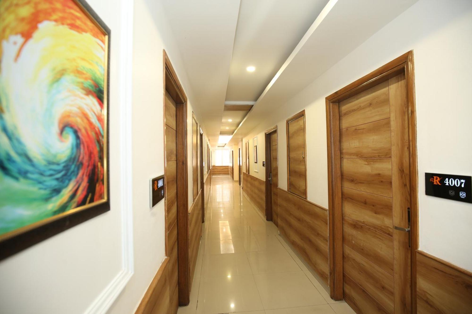 Hotel Rv Regency Amritsar Buitenkant foto
