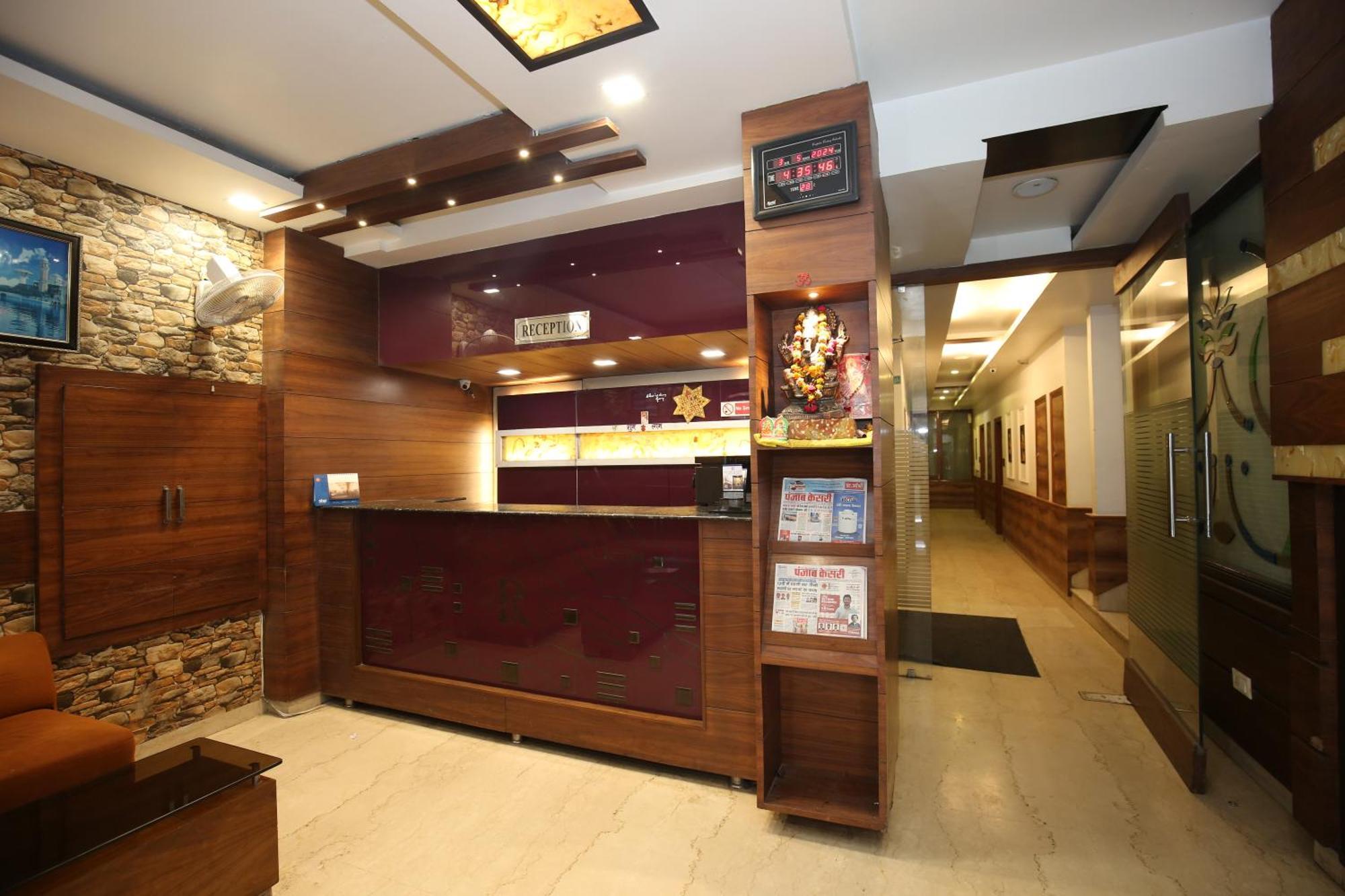 Hotel Rv Regency Amritsar Buitenkant foto
