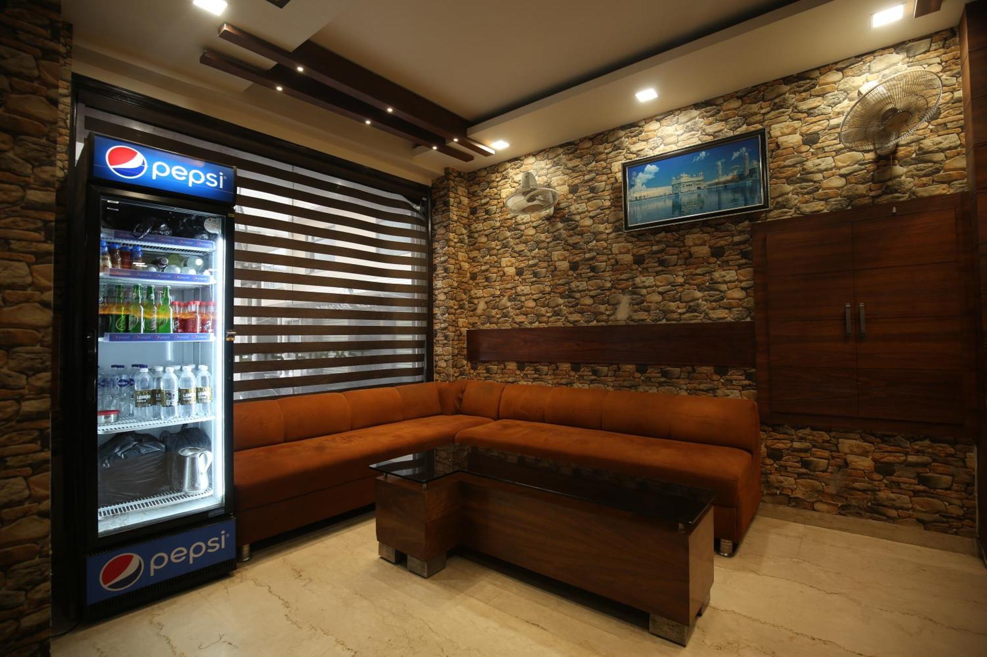Hotel Rv Regency Amritsar Buitenkant foto