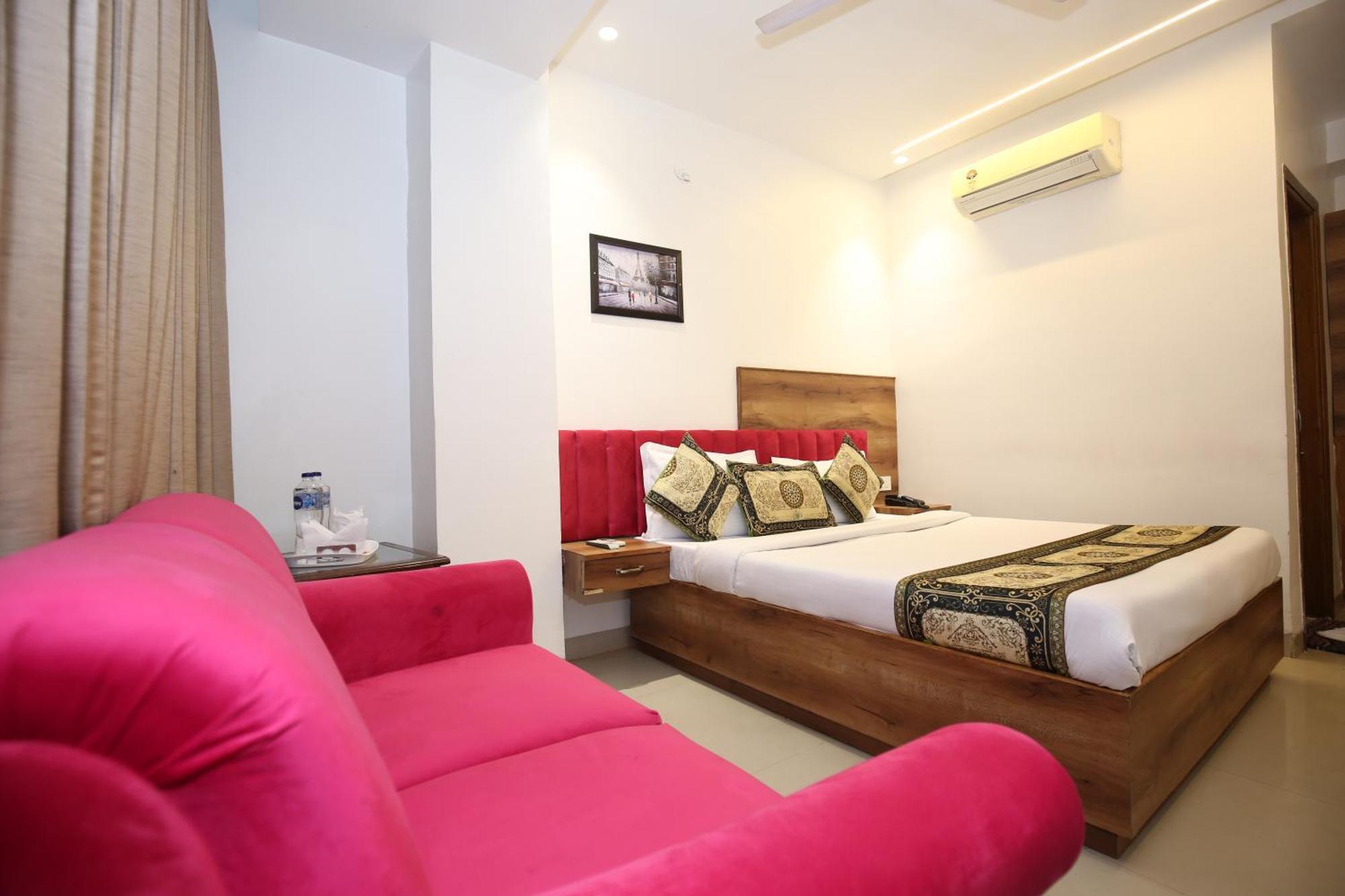 Hotel Rv Regency Amritsar Buitenkant foto