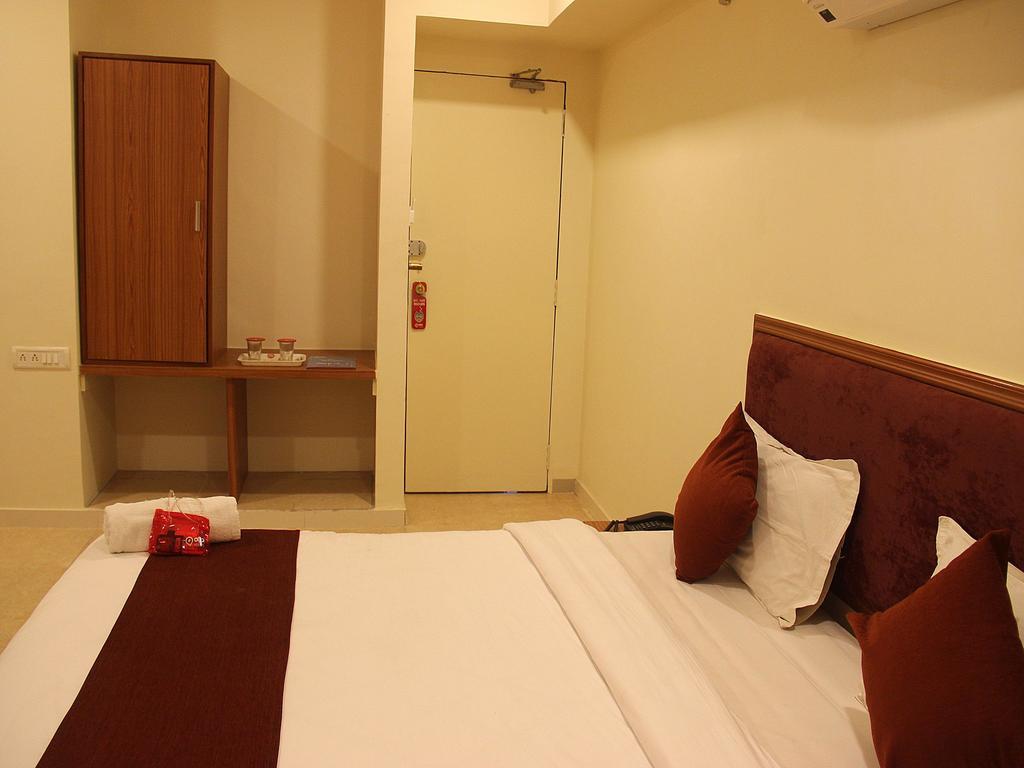 Hotel Rv Regency Amritsar Buitenkant foto